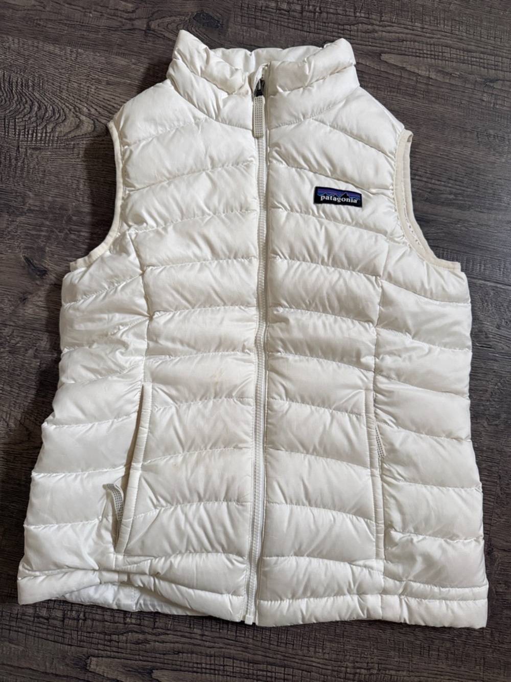 Patagonia Girls Cream Puffer Vest